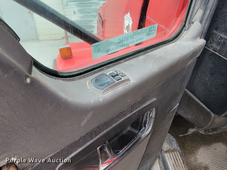 image for item JF9010 2007 Kenworth W900  ready mix truck