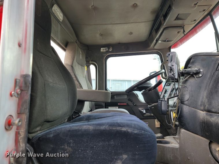 image for item JF9010 2007 Kenworth W900  ready mix truck