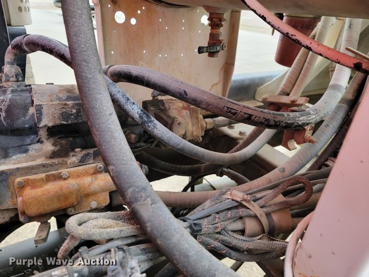 image for item JF9010 2007 Kenworth W900  ready mix truck