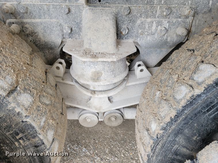 image for item JF9010 2007 Kenworth W900  ready mix truck