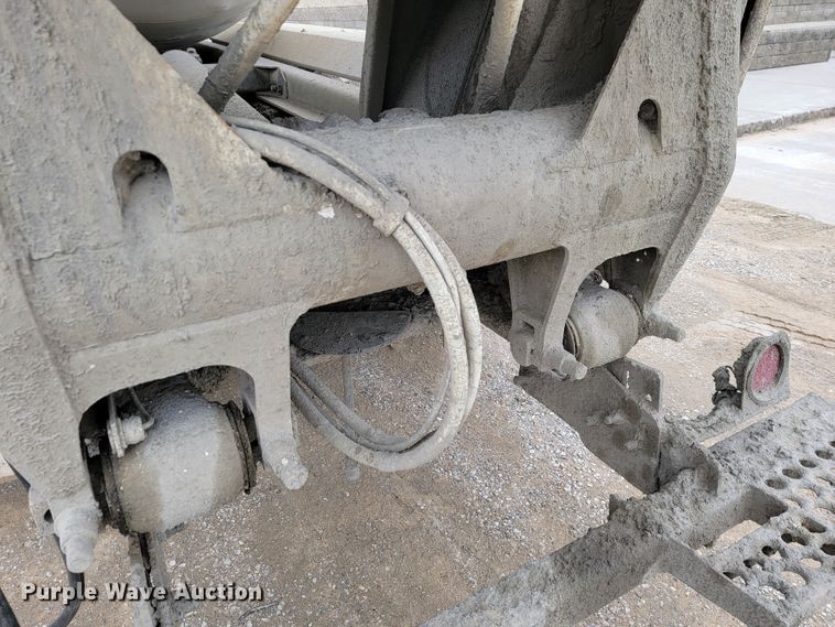 image for item JF9010 2007 Kenworth W900  ready mix truck