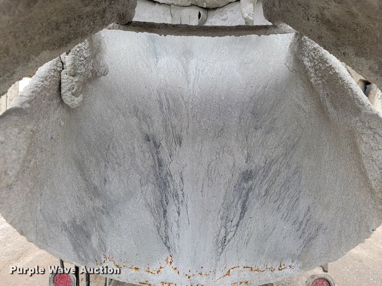 image for item JF9010 2007 Kenworth W900  ready mix truck