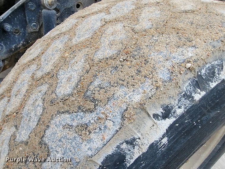 image for item JF9010 2007 Kenworth W900  ready mix truck