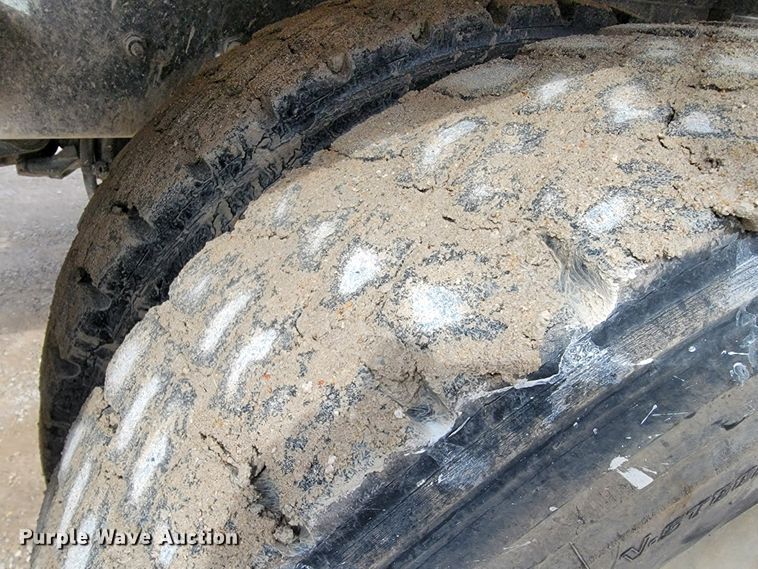 image for item JF9010 2007 Kenworth W900  ready mix truck