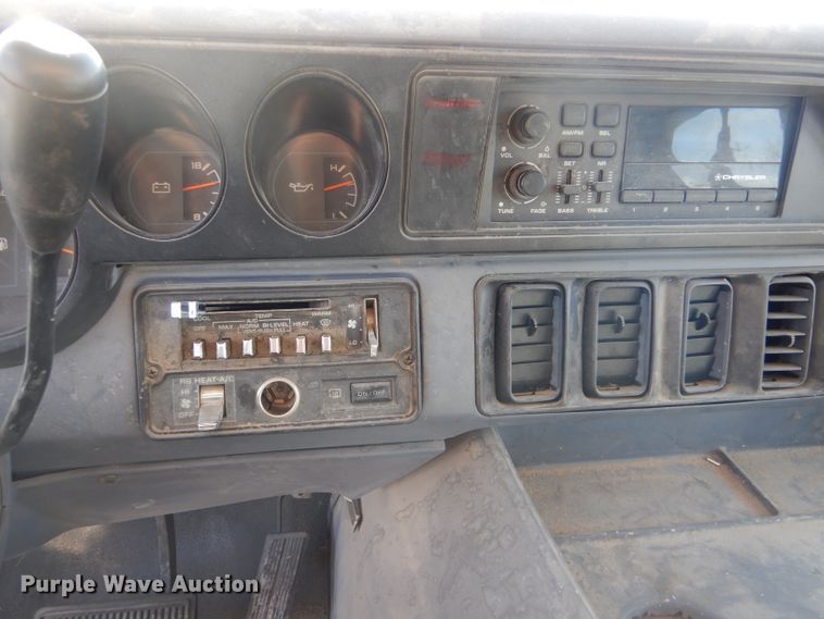 image for item LJ9837 1991 Dodge Ram Wagon 350  van