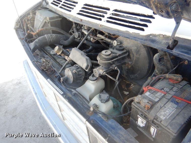 image for item LJ9837 1991 Dodge Ram Wagon 350  van