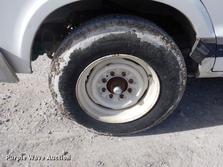 image for item LJ9837 1991 Dodge Ram Wagon 350  van