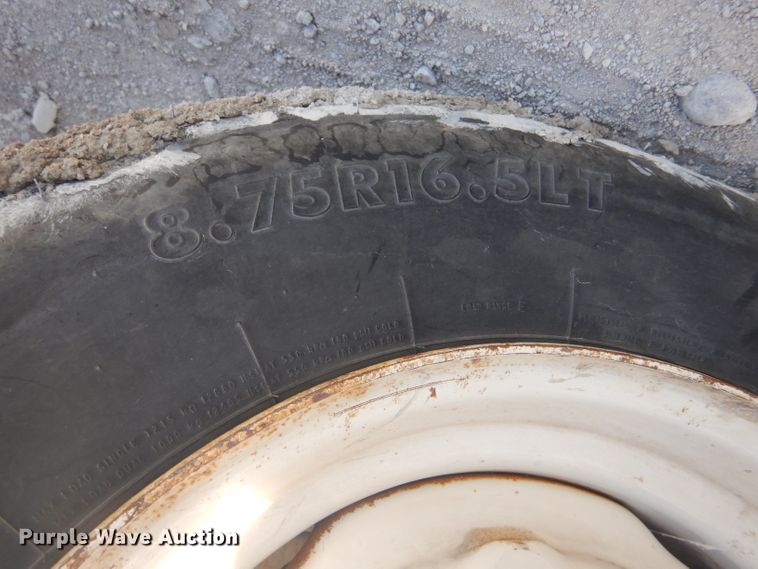 image for item LJ9837 1991 Dodge Ram Wagon 350  van