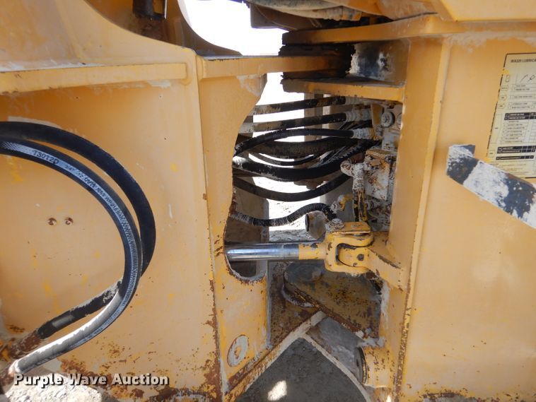 image for item LJ9838 1999 Komatsu WA320-3MC  wheel loader