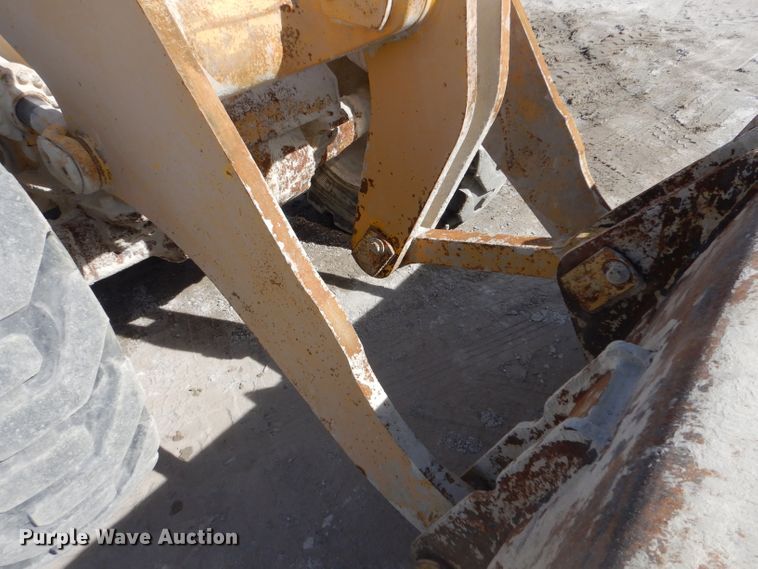 image for item LJ9838 1999 Komatsu WA320-3MC  wheel loader