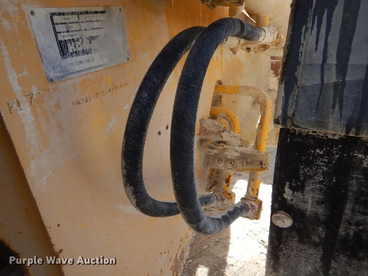 image for item LJ9838 1999 Komatsu WA320-3MC  wheel loader