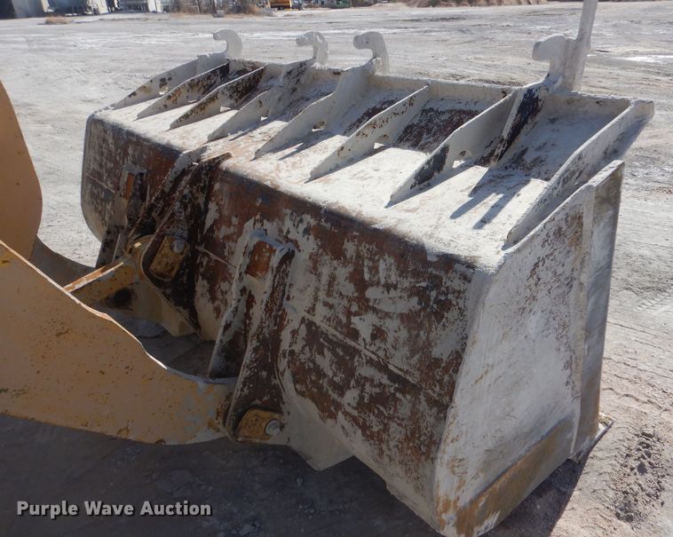 image for item LJ9838 1999 Komatsu WA320-3MC  wheel loader