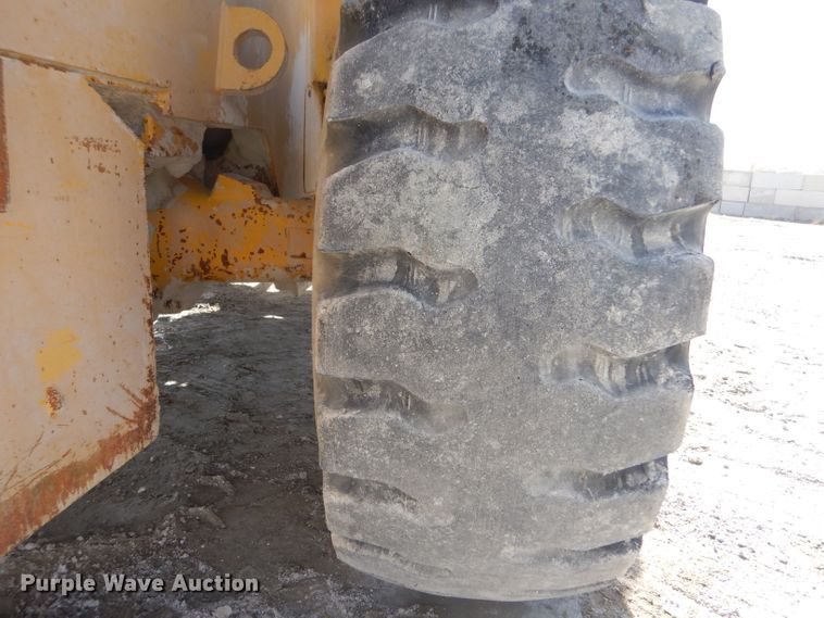 image for item LJ9838 1999 Komatsu WA320-3MC  wheel loader