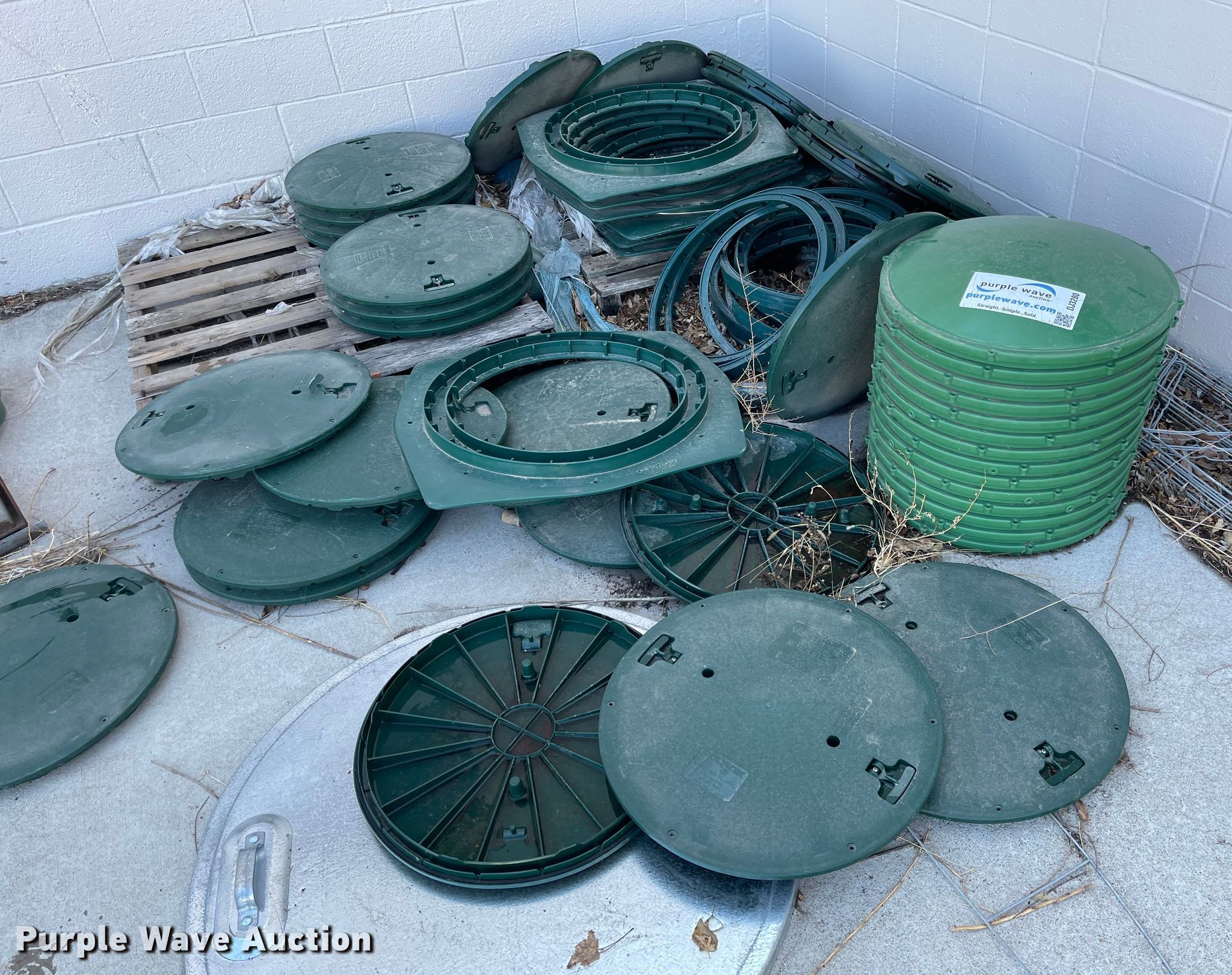 Septic tank caps in Salina, KS Item DJ3280 sold Purple Wave