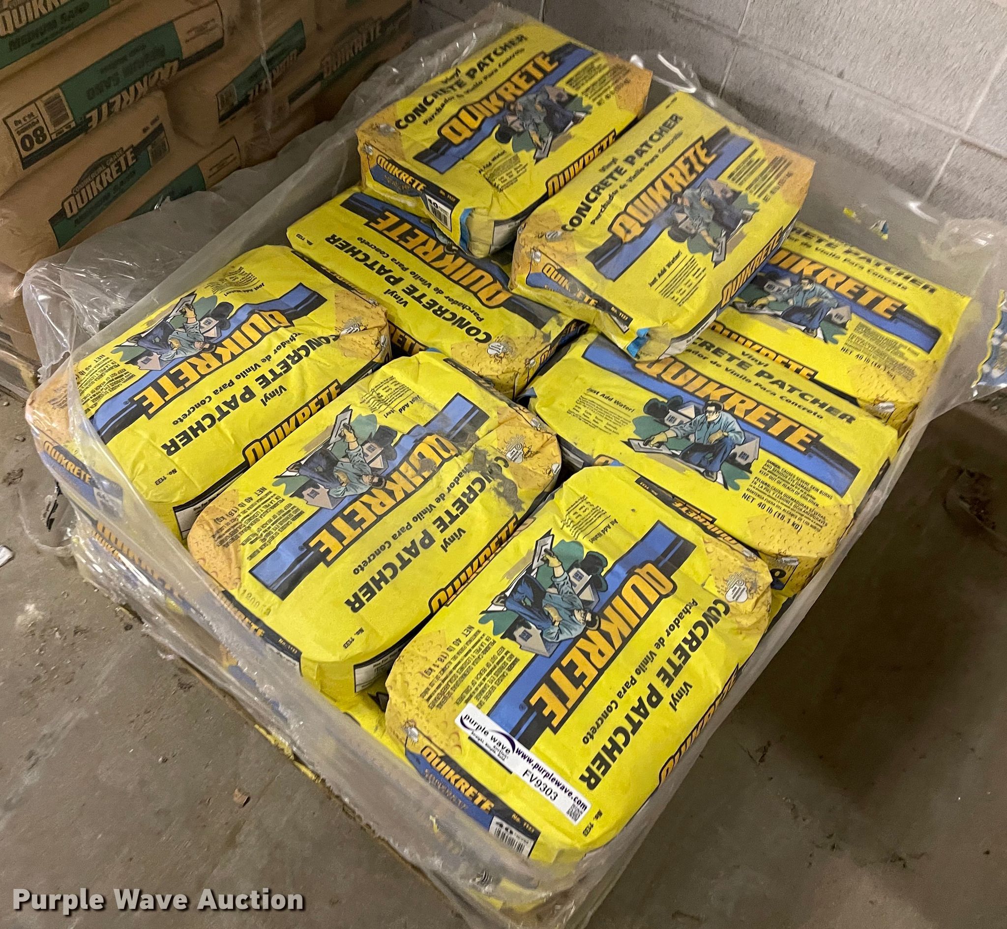 23) bags of Quikrete concrete patcher 