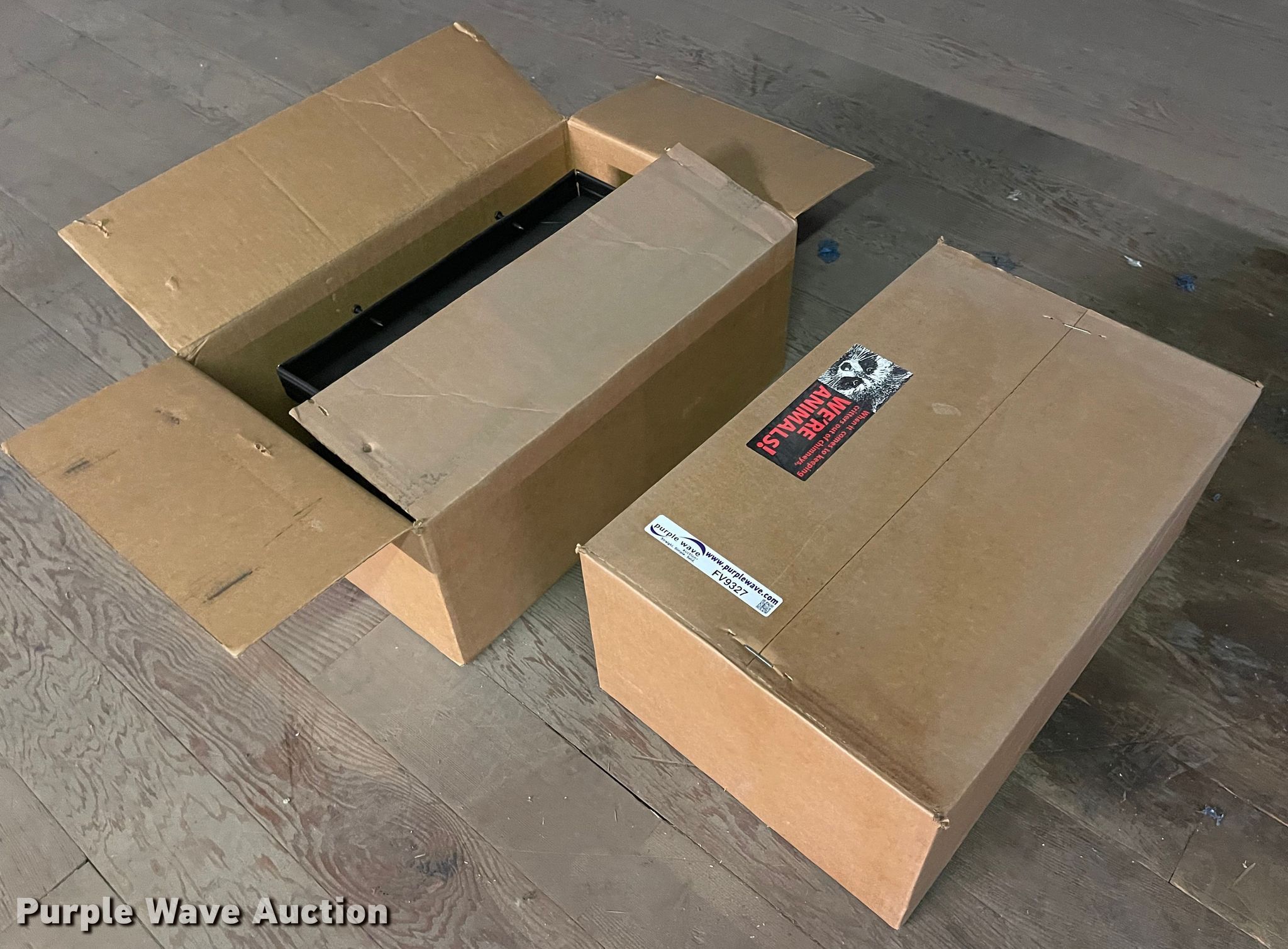 (2) chimney caps in Salina, KS Item FV9327 sold Purple Wave