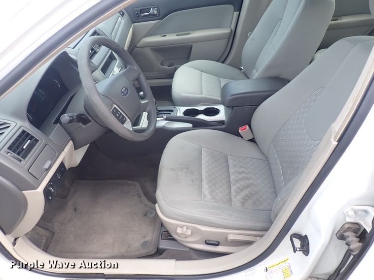 image for item DP4416 2010 Ford Fusion SE