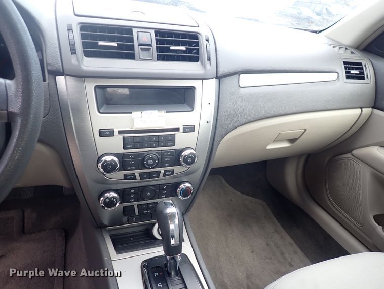 image for item DP4416 2010 Ford Fusion SE