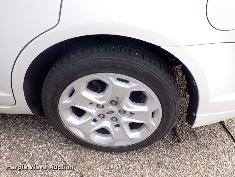 image for item DP4416 2010 Ford Fusion SE