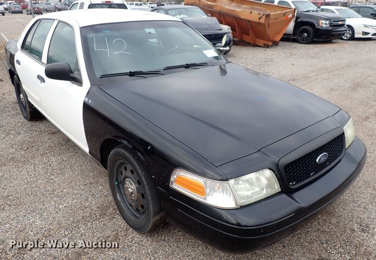 image for item DP4421 2009 Ford Crown Victoria Police Interceptor