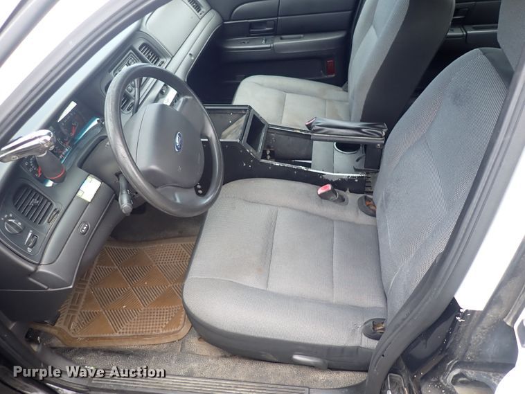 image for item DP4421 2009 Ford Crown Victoria Police Interceptor