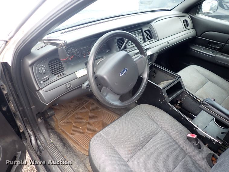 image for item DP4421 2009 Ford Crown Victoria Police Interceptor