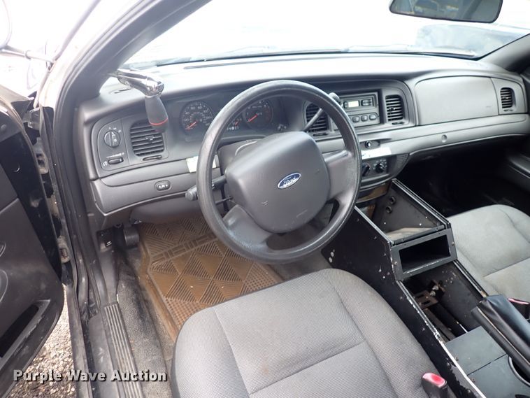 image for item DP4421 2009 Ford Crown Victoria Police Interceptor