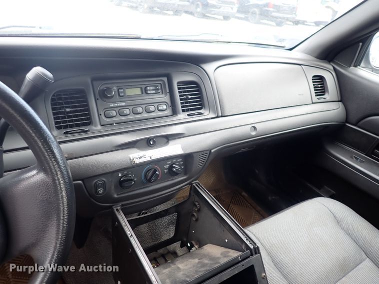 image for item DP4421 2009 Ford Crown Victoria Police Interceptor