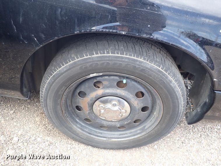 image for item DP4421 2009 Ford Crown Victoria Police Interceptor