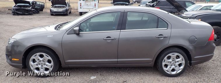 image for item DP4427 2010 Ford Fusion SE