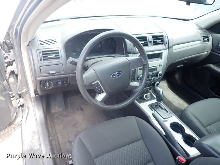 image for item DP4427 2010 Ford Fusion SE
