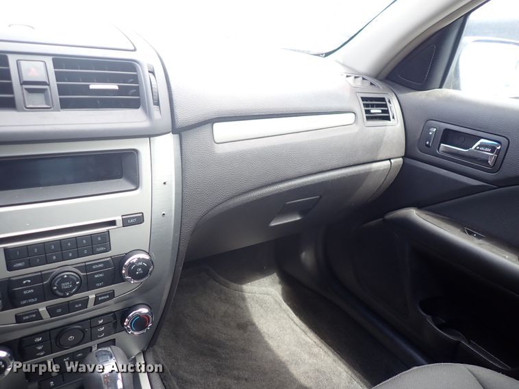 image for item DP4427 2010 Ford Fusion SE