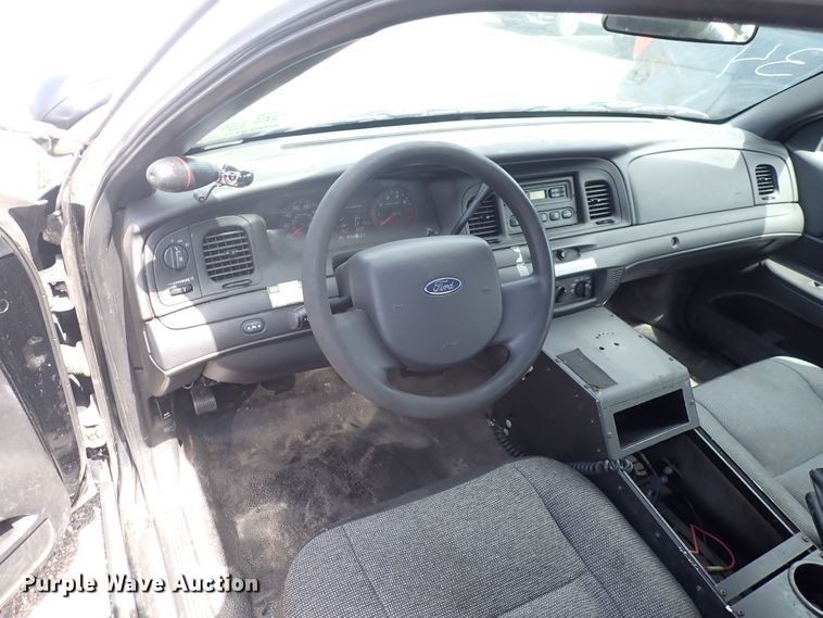 image for item DP4429 2010 Ford Crown Victoria Police Interceptor