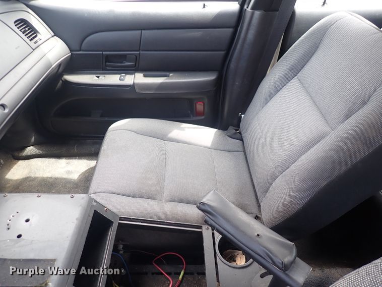 image for item DP4429 2010 Ford Crown Victoria Police Interceptor