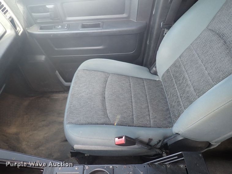 image for item DP4432 2014 Dodge Ram 1500  Crew Cab pickup truck