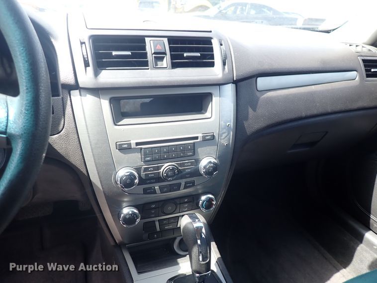 image for item DP4434 2010 Ford Fusion SE