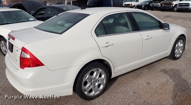 image for item DP4439 2010 Ford Fusion SE