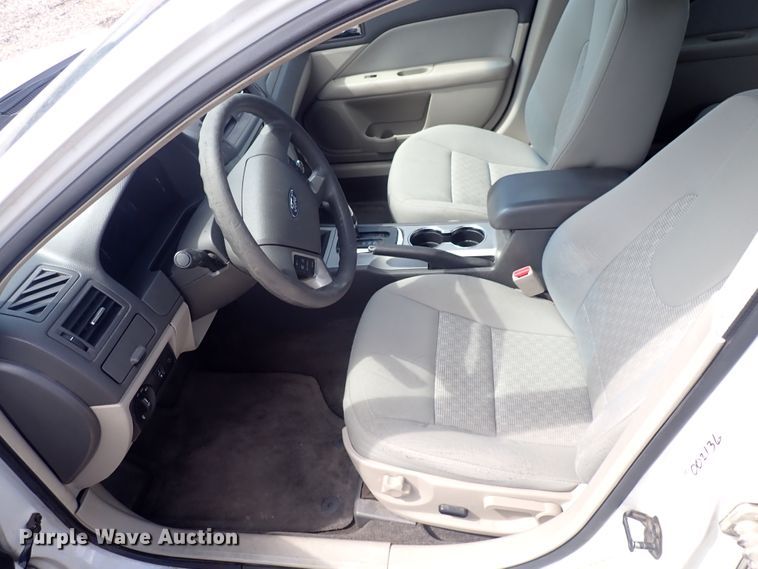 image for item DP4439 2010 Ford Fusion SE