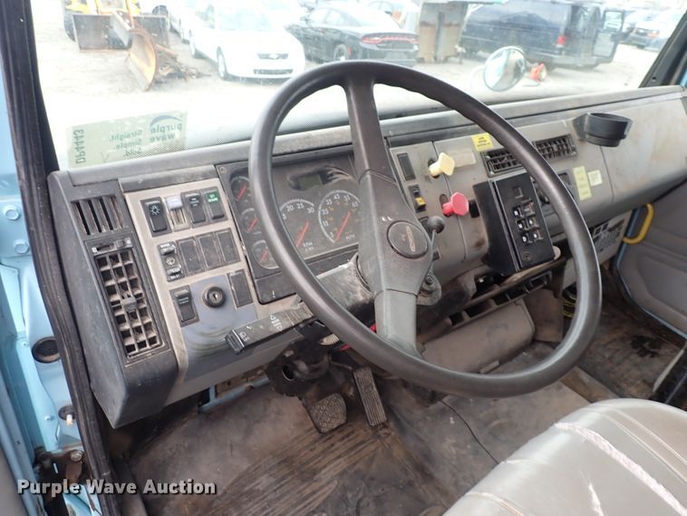 image for item DP4443 2002 Freightliner FL80  dump truck