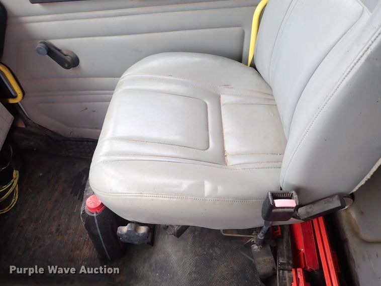 image for item DP4443 2002 Freightliner FL80  dump truck