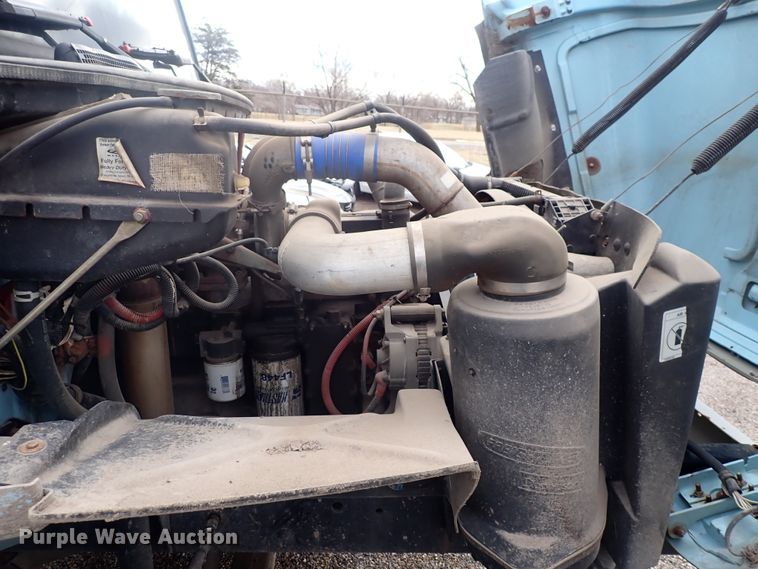 image for item DP4443 2002 Freightliner FL80  dump truck