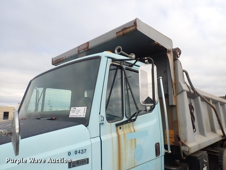 image for item DP4443 2002 Freightliner FL80  dump truck