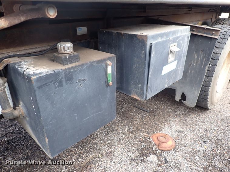 image for item DP4443 2002 Freightliner FL80  dump truck