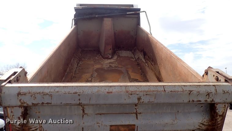 image for item DP4443 2002 Freightliner FL80  dump truck