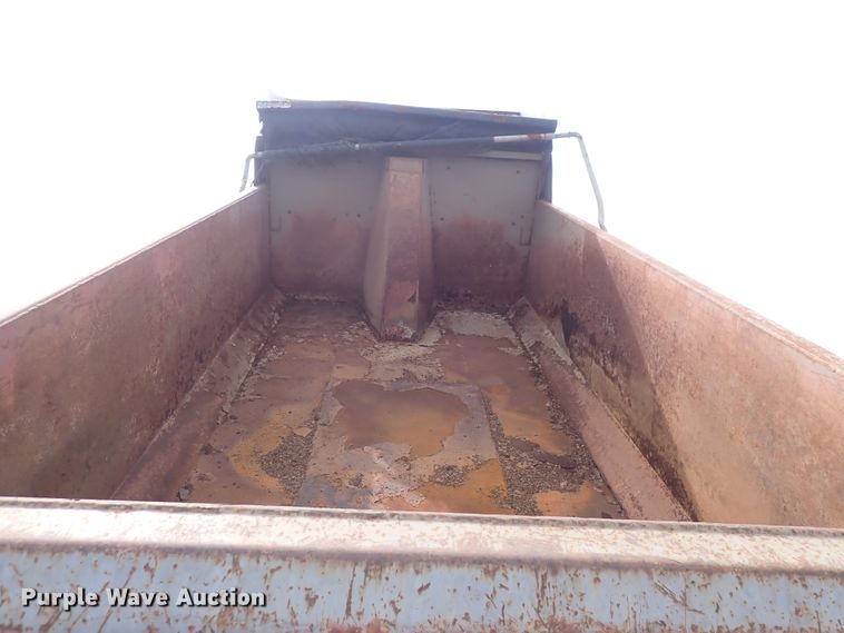 image for item DP4443 2002 Freightliner FL80  dump truck