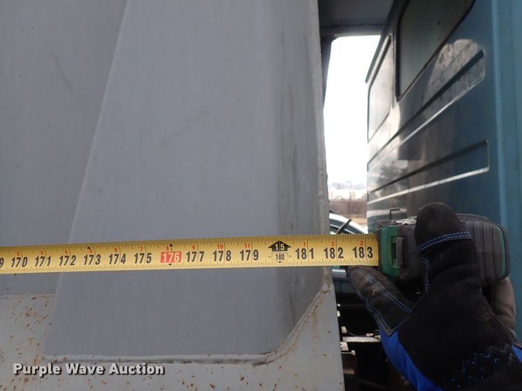 image for item DP4443 2002 Freightliner FL80  dump truck