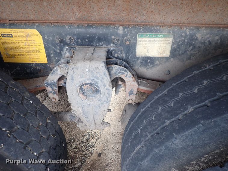 image for item DP4443 2002 Freightliner FL80  dump truck