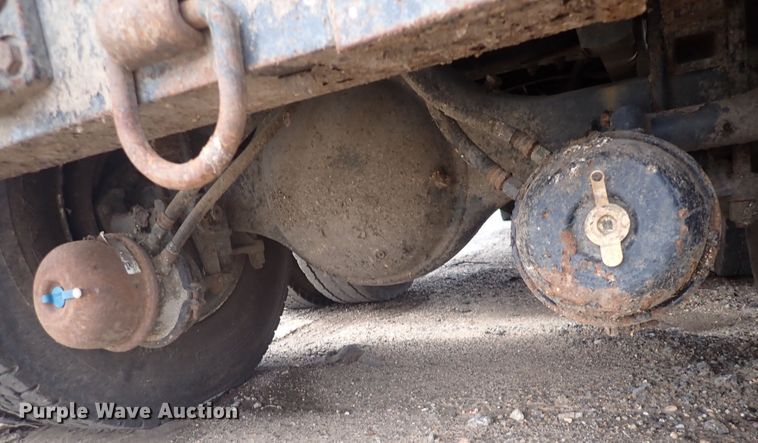 image for item DP4443 2002 Freightliner FL80  dump truck