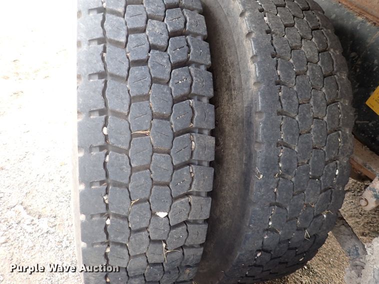 image for item DP4443 2002 Freightliner FL80  dump truck