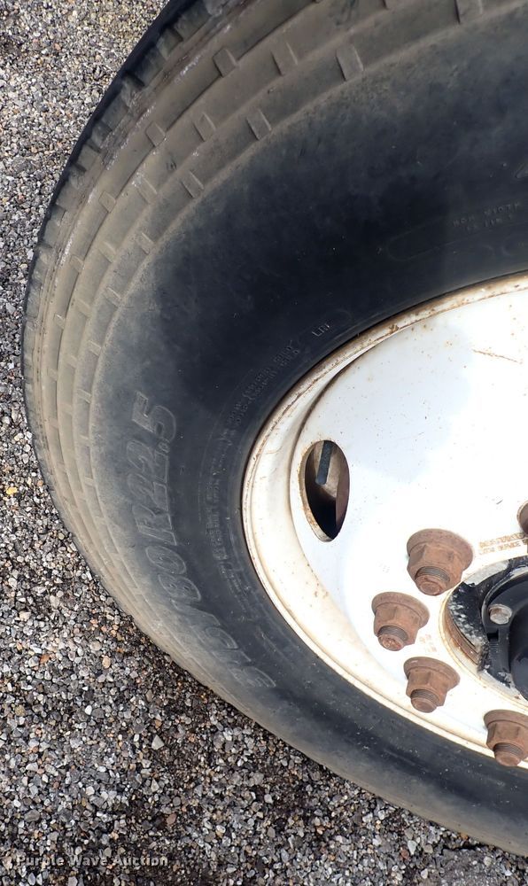 image for item DP4443 2002 Freightliner FL80  dump truck